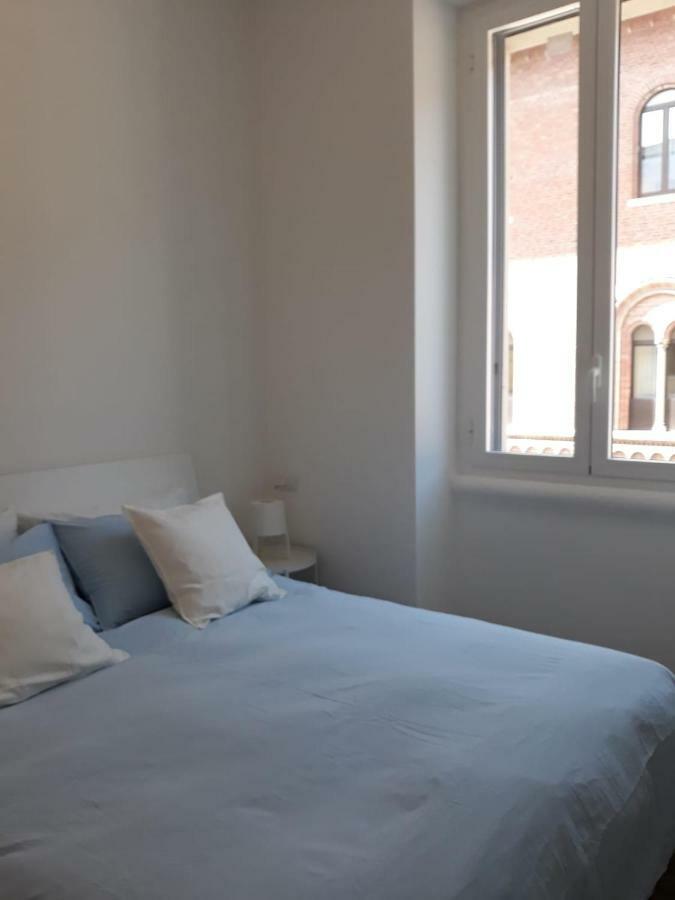 Appartamento Con Vista Milan Luaran gambar