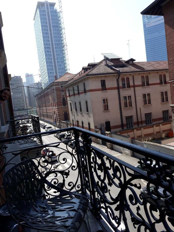 Appartamento Con Vista Milan Luaran gambar